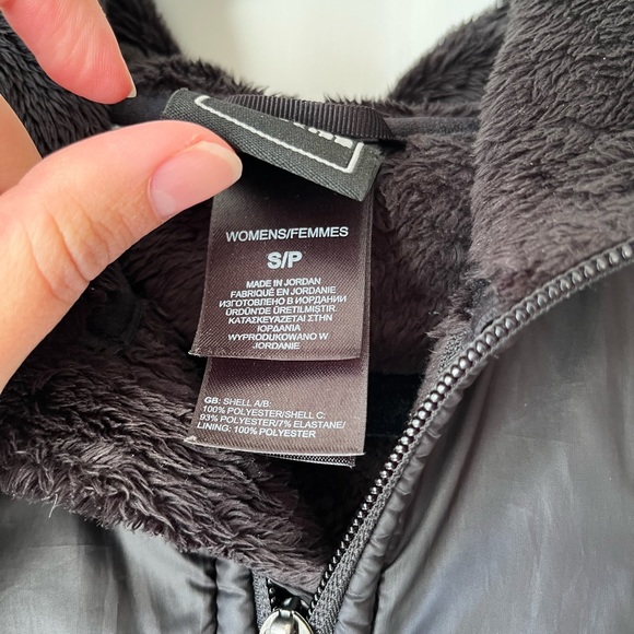 Black Fleece North Face Jacket With Hood - Picture 2 of 4